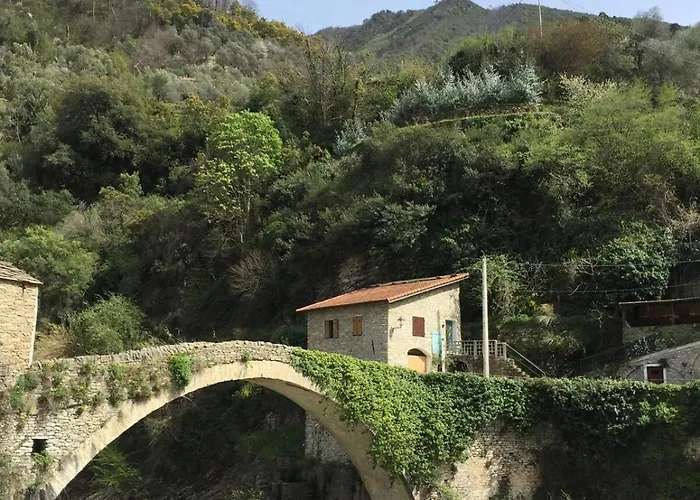 Casa Micino Grazioso Bilocale Nel Centro Storico Di Lejlighed Badalucco